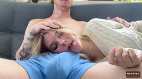 Stepson Devours Stepmom's Mouth Carnally