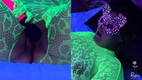 Ripened Gash Welcomes Unbridled Cock🍆 Delight in Throbbing Pink Pussy🌮️ Slumber Party