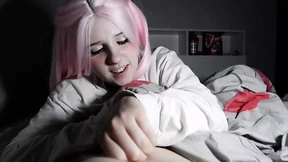 Slurping spitwads from a bimbo babe Slurping spitwads from a bimbo babe