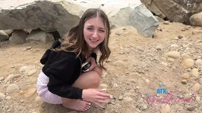 Macy Meadows' Public Piss & Private🤫 Pleasure in Third Person View Macy Meadows' Public Piss & Private🤫 Pleasure in Third Person View