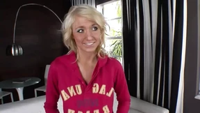 Neighborhood wife gets off on neighbor's dick&#x1F346;