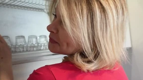 I Spread My Busty Cougar Bae in the Kitchen for a Throaty Rodeo