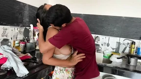 Stepdad's surprise blowout ends in sloppy BJ, creamy cum fill