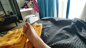 Rise and give me that massive dong, sweet thing