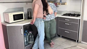 Mature MILF did not have to be persuaded for anal for a long time
