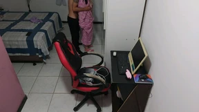 Married housewife cheats on hubby with neighbor's cock🍆 next door Married housewife cheats on hubby with neighbor's cock🍆 next door