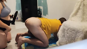 Ass🍑-fucked in a yellow dress, her ass🍑 open wide and ready for anal👌 penetration Ass🍑-fucked in a yellow dress, her ass🍑 open wide and ready for anal👌 penetration