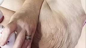 Her tight pussy🌮️ gets pounded relentlessly by that monstrous cock🍆 Her tight pussy🌮️ gets pounded relentlessly by that monstrous cock🍆