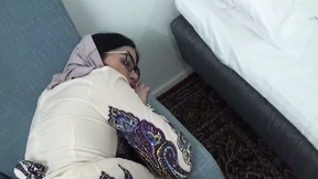 Arab Stepmom's massive booty gets pounded, ending with explosive cum dripping down her curves Arab Stepmom's massive booty gets pounded, ending with explosive cum dripping down her curves