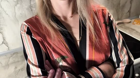 Neighbor lend me some salt, otherwise I want to fuck, but there's no one to do a blowjob Neighbor lend me some salt, otherwise I want to fuck, but there's no one to do a blowjob