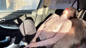 Desperate Housewife Craves Quickie Orgasm💦 In Car Before Husband Returns Desperate Housewife Craves Quickie Orgasm💦 In Car Before Husband Returns
