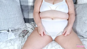 Granny's Got A Gaping Slit To Make You Suck😜 It And Spank It Tight Granny's Got A Gaping Slit To Make You Suck😜 It And Spank It Tight