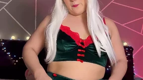 BIG ASS ELF BABE NEEDS A GOOD PUSSY POUNDING