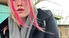 Bbw Babe takes a stroll and masturbates outside