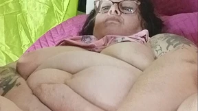 Watching Porn Made Her Horny&#x1F975; Pussy&#x270C; Wetter