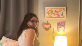 Amateur Solo Lesbian Fingering and Anal Plug