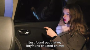 Married slut riskily sucked a taxi driver's dick