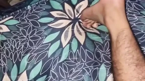 Friend cums twice in wifes pussy Friend cums twice in wifes pussy