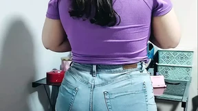 Nicole Teasing Before Stuffing Her Stomach
