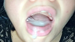 Millie Fox Devours 10 Minutes of Big Cumshots & Deep Throat Swallows