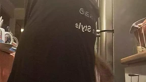 In the kitchen, I want to eat the cucumber