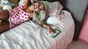 I leave my pussy full of milk to my girlfriend