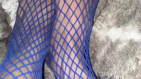 Purple Fishnet on Asian with tiny feet and long toes