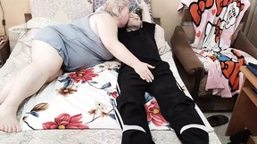 my wife gives me a deep blowjob and eats cum
