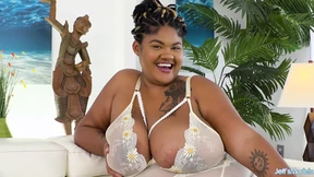 Mega Tits Ebony Jaida Violet Rides a Big Rubber Cock