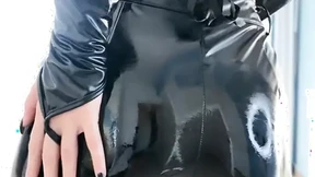 Your imagination is already undressing me, right?