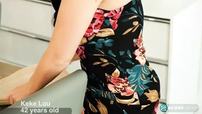 Middle-aged Keke gets it on with her daughter&#x2019;s guy friend