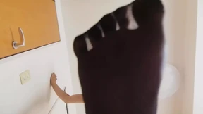 Wearing Pantyhose Directly, Low Angle Wearing Pantyhose Directly, Low Angle