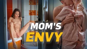 MOMMY4K I got SO WET and HORNY when she brought her BF to the house