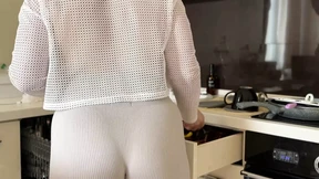 Tight Shorts & Big Curves of a hot Blondie