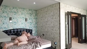 A neighbor came for a morning boner, gave a blowjob and got a mouthful of cum A neighbor came for a morning boner, gave a blowjob and got a mouthful of cum