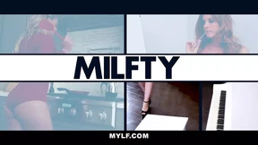 Washing machine MILF orgasms Washing machine MILF orgasms