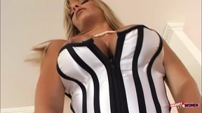 Its not easy to resist the charms of this blonde chick and her excellent blowjob Its not easy to resist the charms of this blonde chick and her excellent blowjob