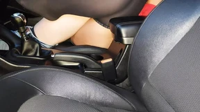 Mature client in sexy lingerie gets fucked by taxi driver in public