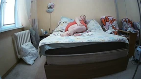Neighbor's big pussy needs a big dildo