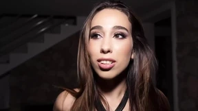 Camilla, Jeune Marseillaise Pour Son Premier Gangbang