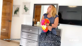 New Puerto Rican Stepsister Gets Mad about Sharing Bed but Can’t resist me New Puerto Rican Stepsister Gets Mad about Sharing Bed but Can’t resist me