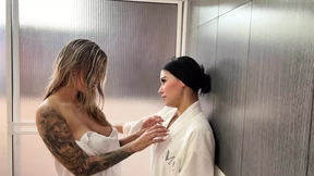 Gg Sexy Shower with My Best Friend Gg Sexy Shower with My Best Friend