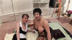 Greta 18yo, her granny fucks vegan, no vegetables are too big for her cunt