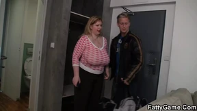 Muscular Prostate Delivers Intense Anal👌 To Big Boobed Plus Size Blonde Muscular Prostate Delivers Intense Anal👌 To Big Boobed Plus Size Blonde
