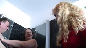 Home visits for couples eager for sex but in crisis - 2