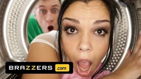 Squealing Sofia Gets Screwed Hard From Behind By Dripping Wet Dude