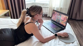 My stepsister, a gamer, turned out to be a virgin, and I decided to fix it My stepsister, a gamer, turned out to be a virgin, and I decided to fix it