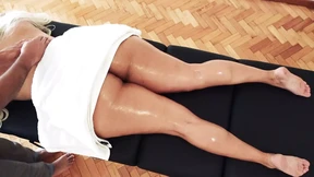 Big Ass Milf Going Horny During Massage