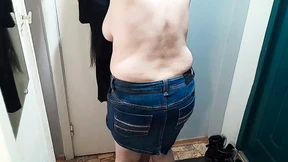 I masturbate to my lesbian girlfriends sex