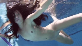 Shocking underwater sultry titillation - Zhanetta's ultimate indulgence